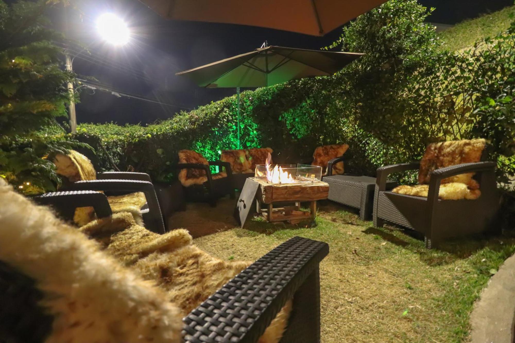 Pousada Campos Do Jordao Suites Exterior foto